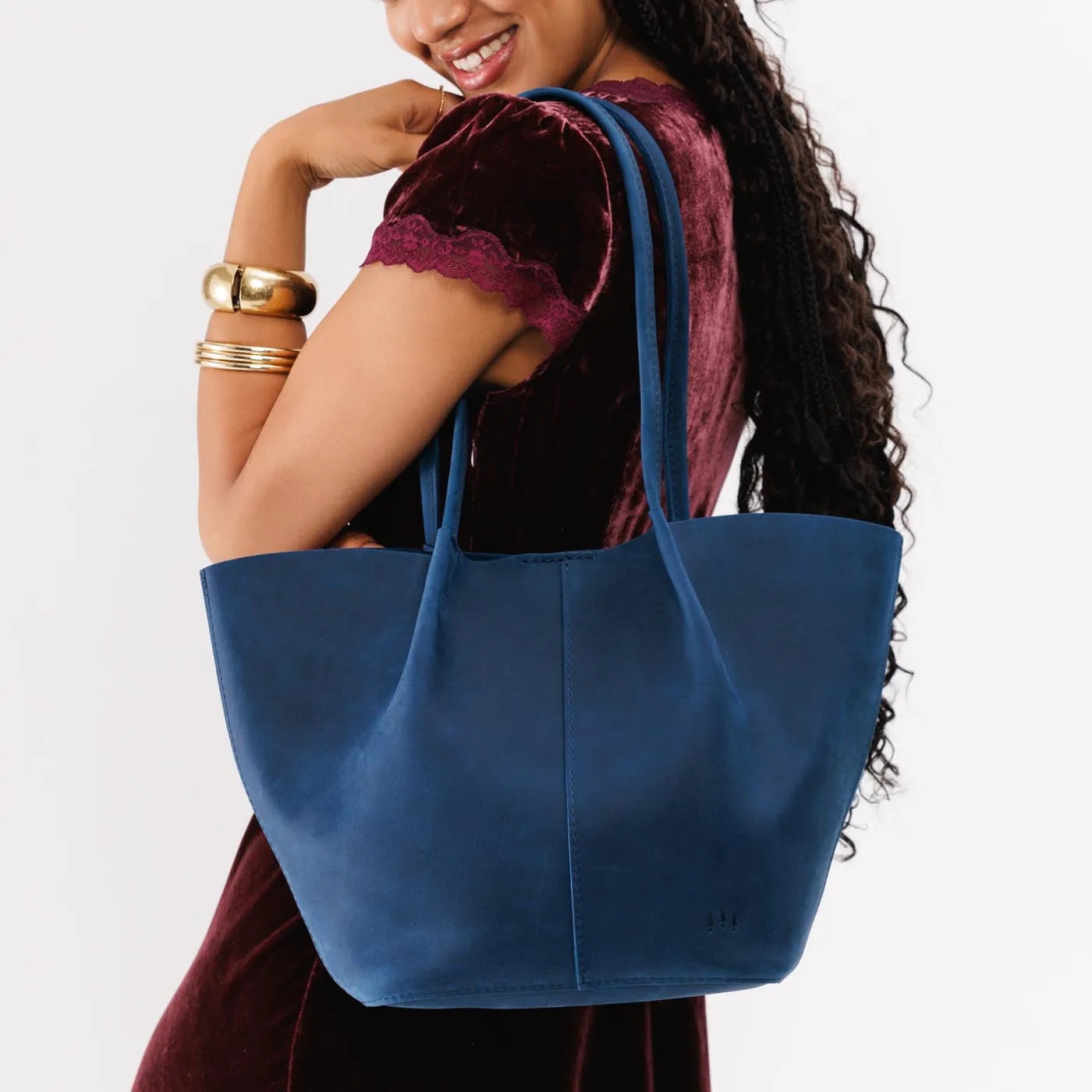 Devan Bucket Tote