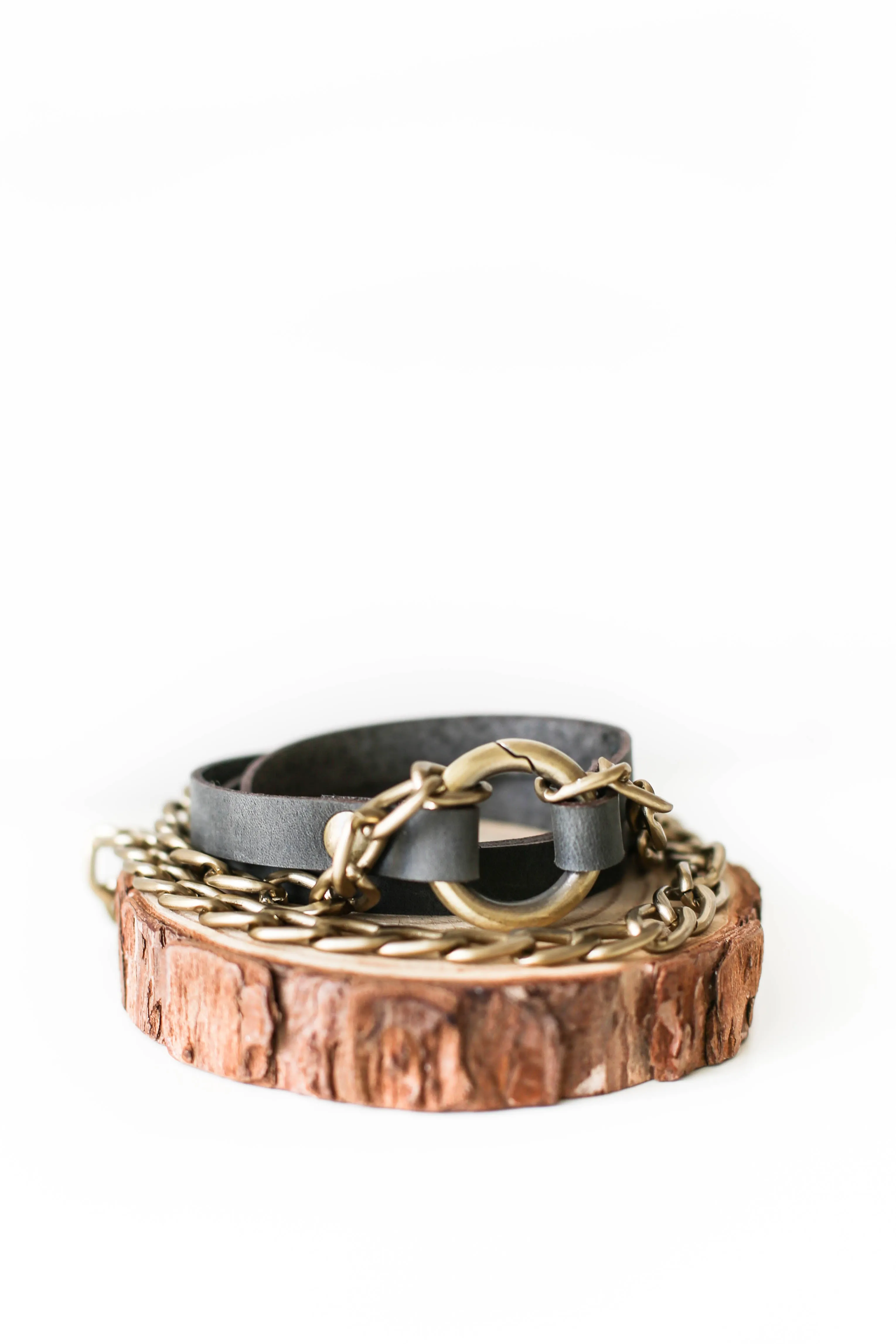 Small Ring Gray Leather Bracelet w/ Chain