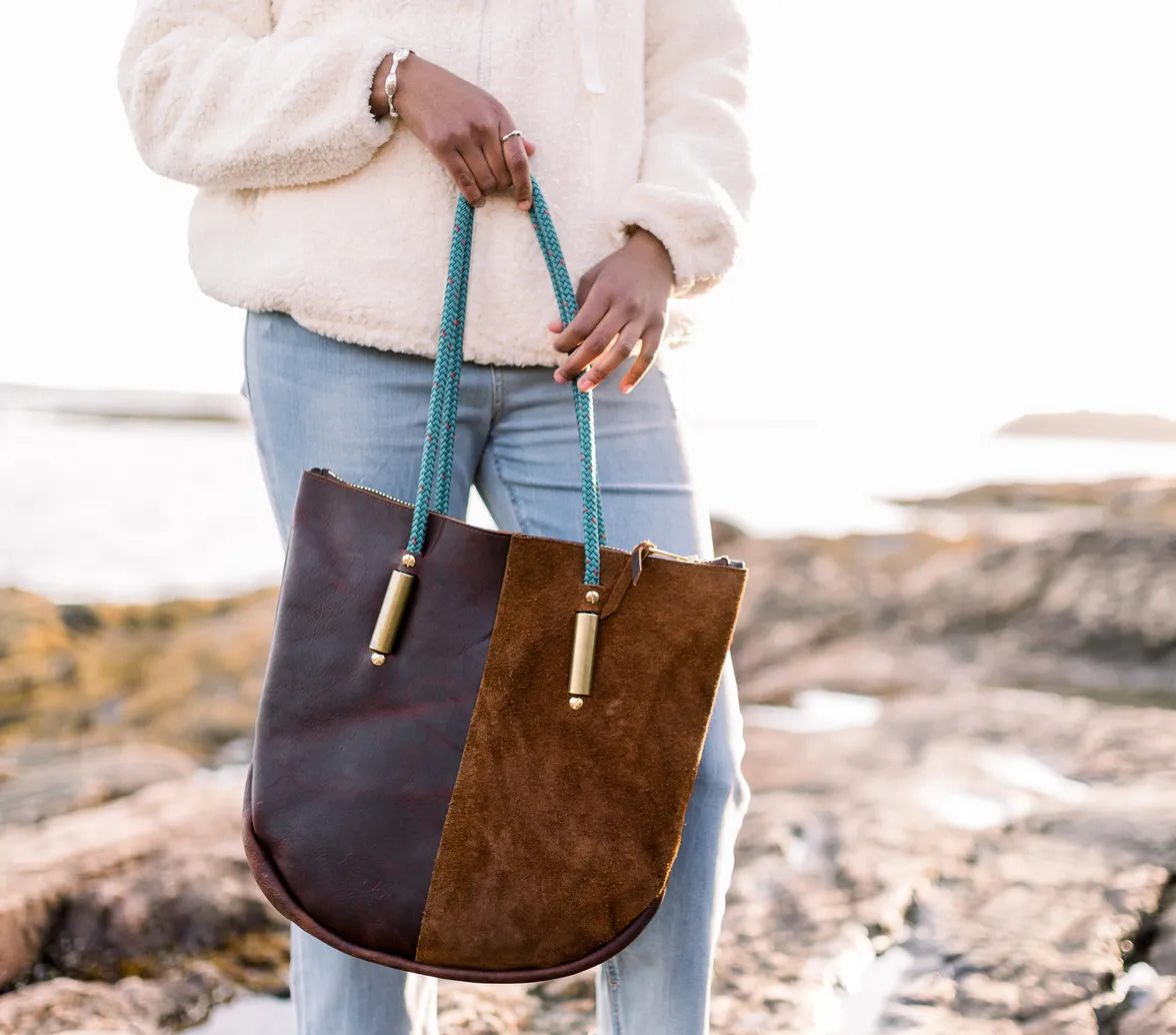 Zip Tote in Brown Leather